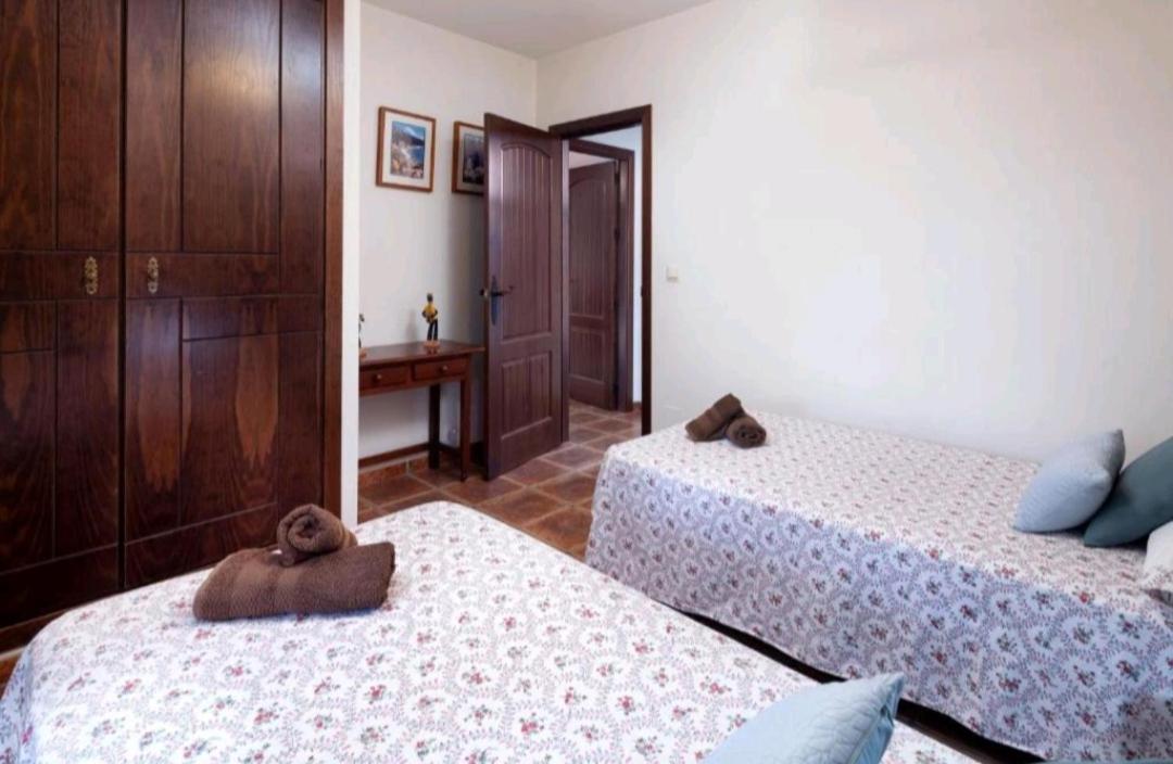Casa la viña de la tireta
