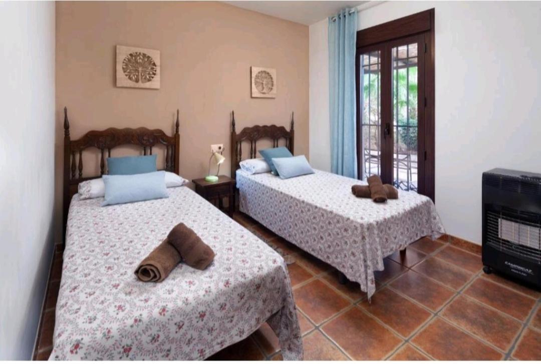 Casa la viña de la tireta