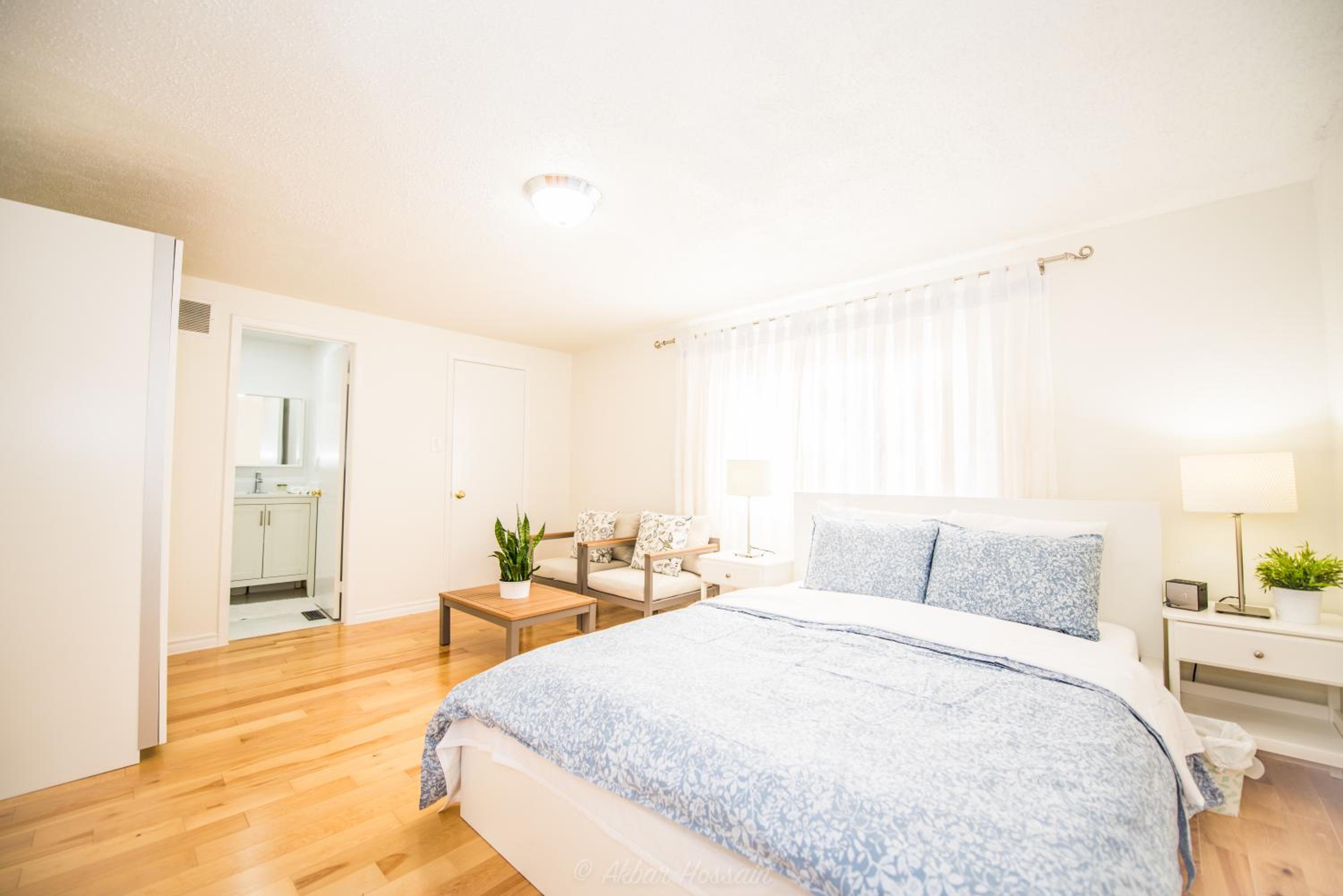3-Bed 3-Bath Cozy Vacation House in Ajax, Greater Toronto Area, ON, Canada