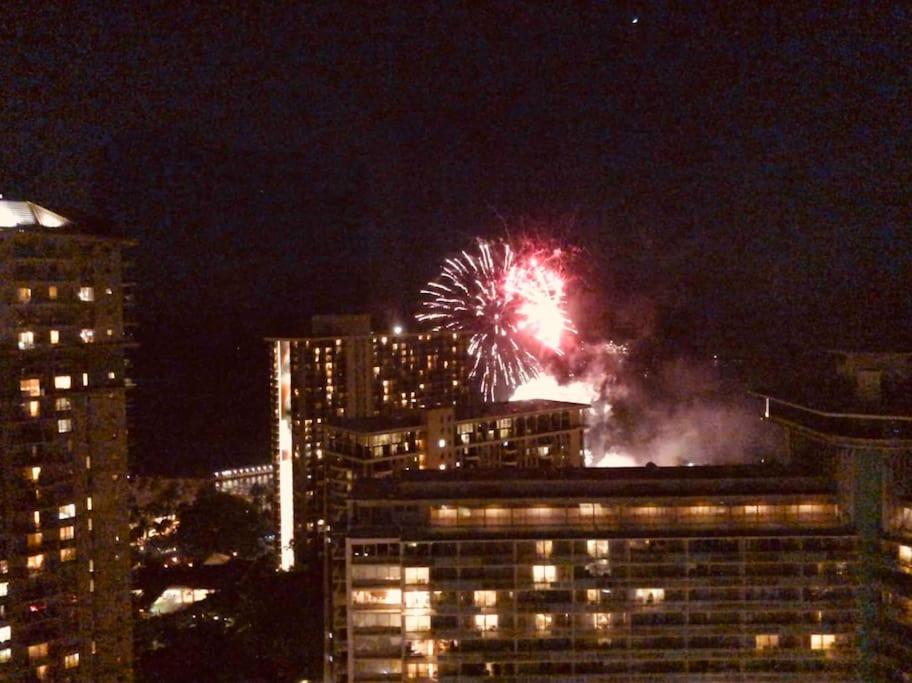 Waikiki Panoramic Ocean View view 3
