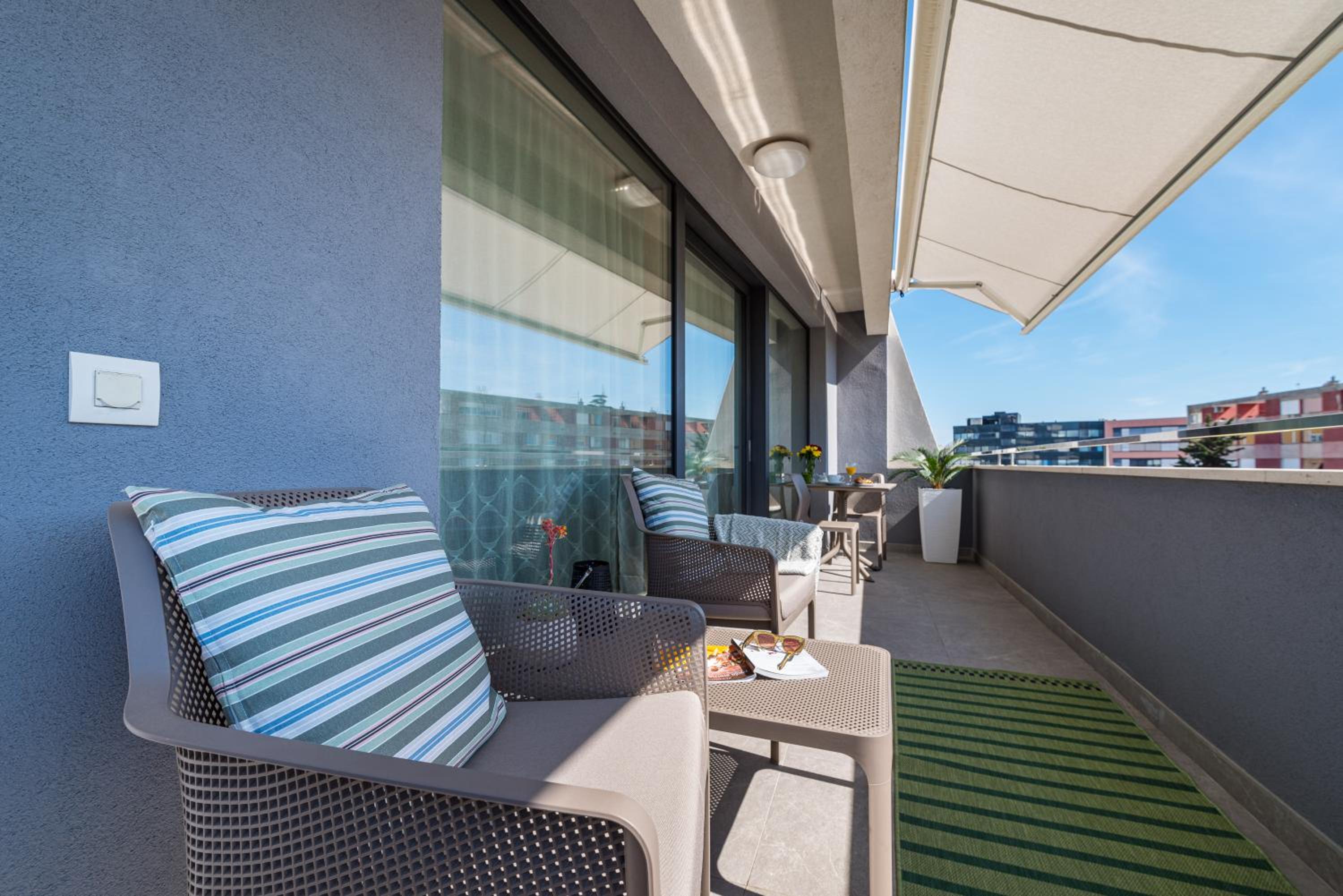 balance & terrace