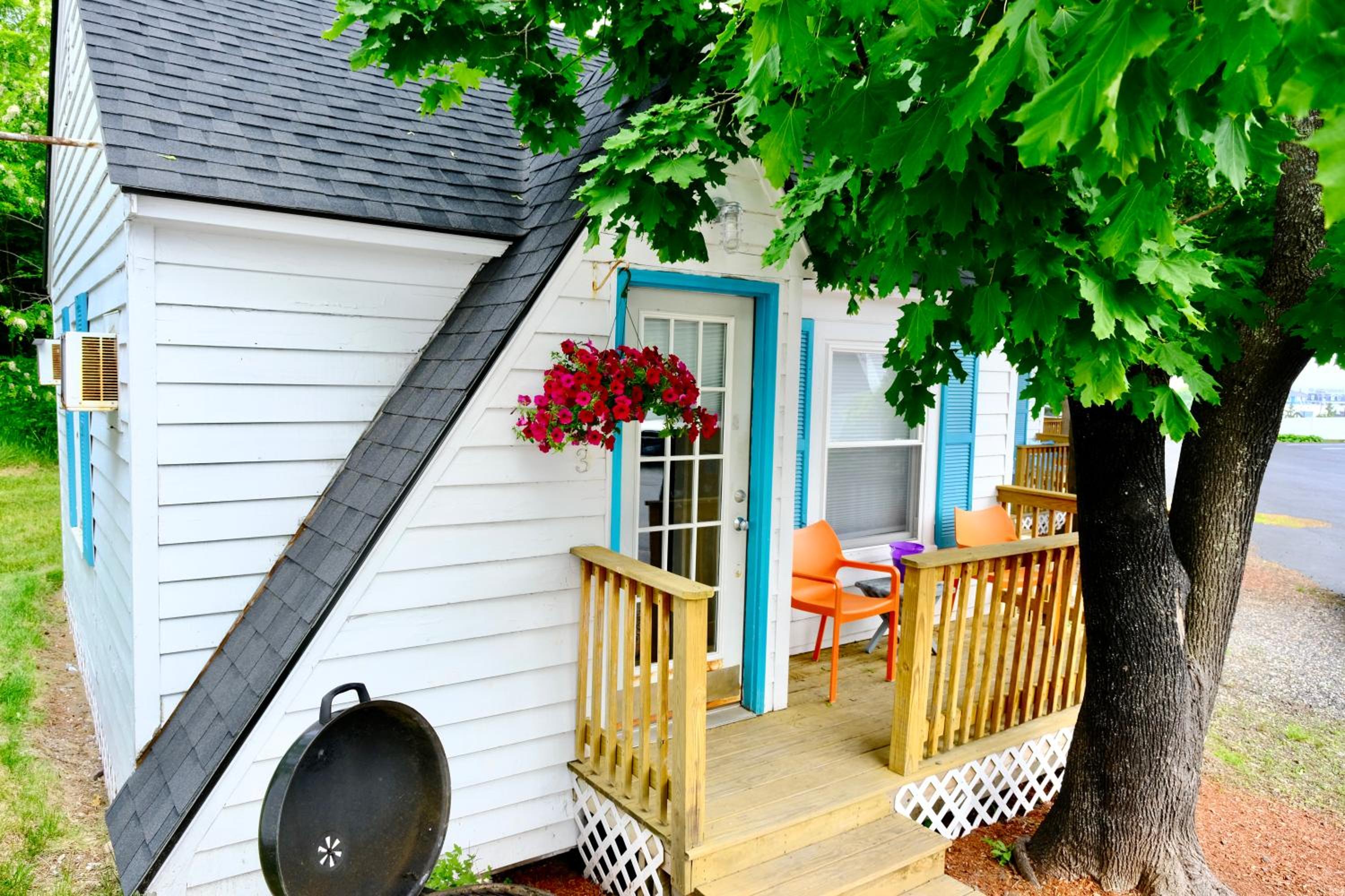 The Landings Inn and Cottages at Old Orchard Beach