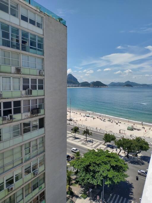 Vista Praia de Copacabana Quarto Lilas 101