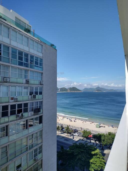 Vista Praia de Copacabana Quarto Lilas 101