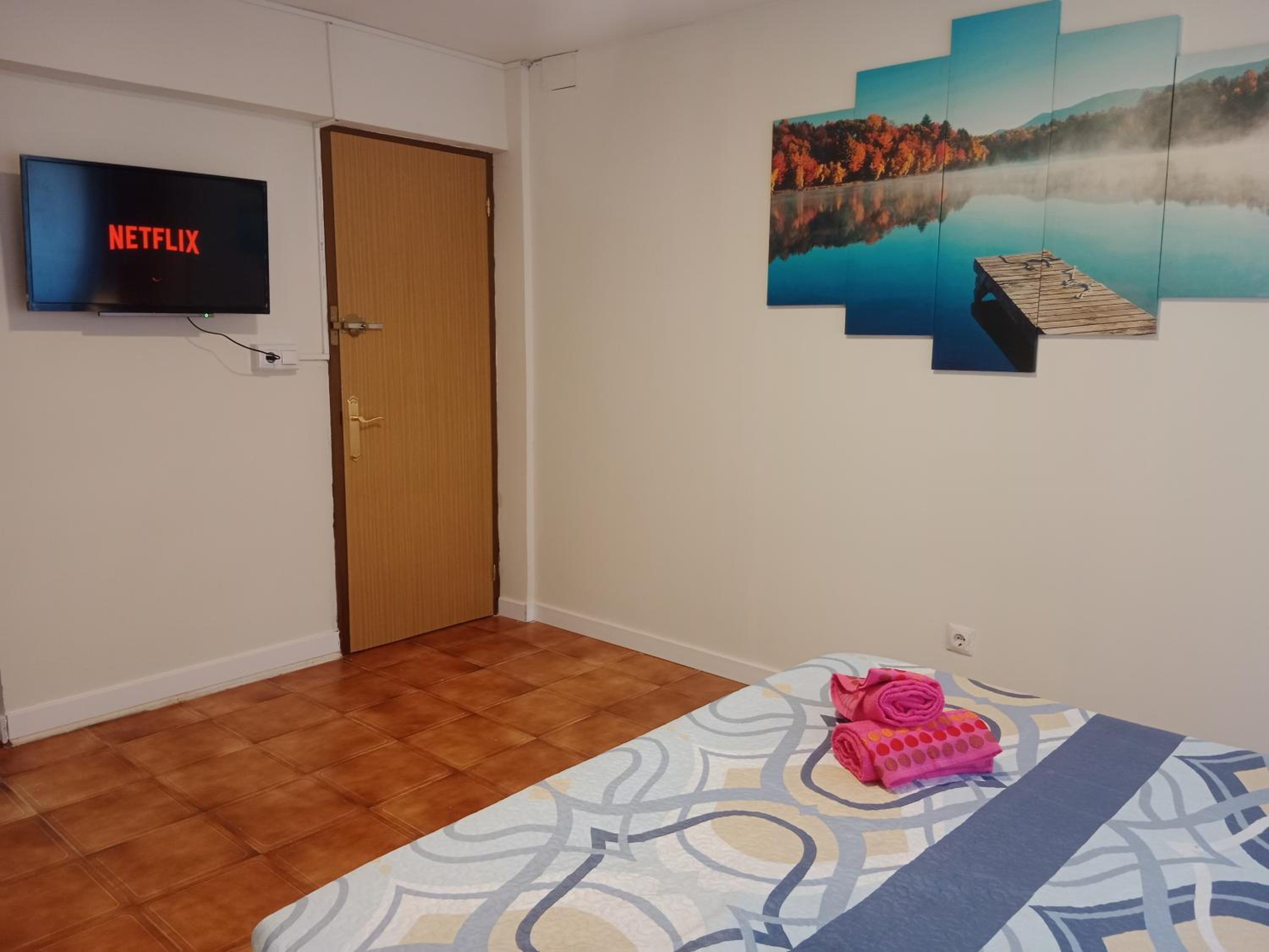 Santander Vacations - AMRoom - Santander - Property Image 2