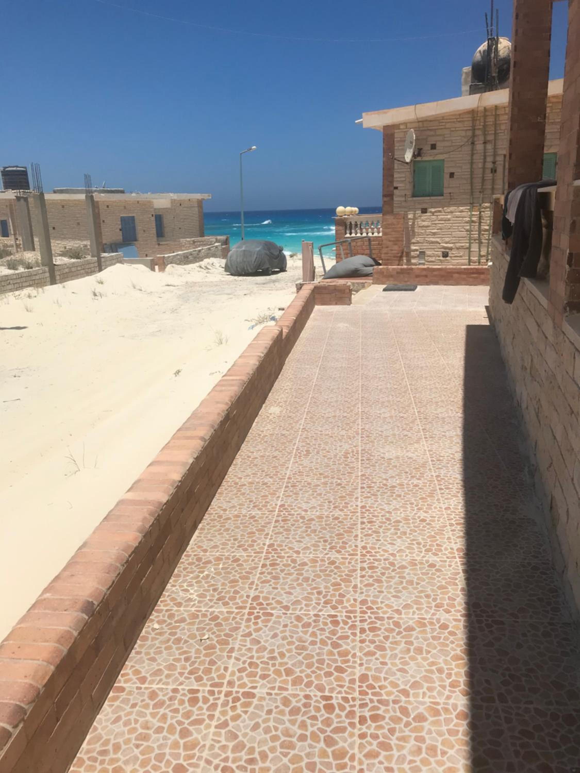 Beautiful chalet in matrouh steps to beach
