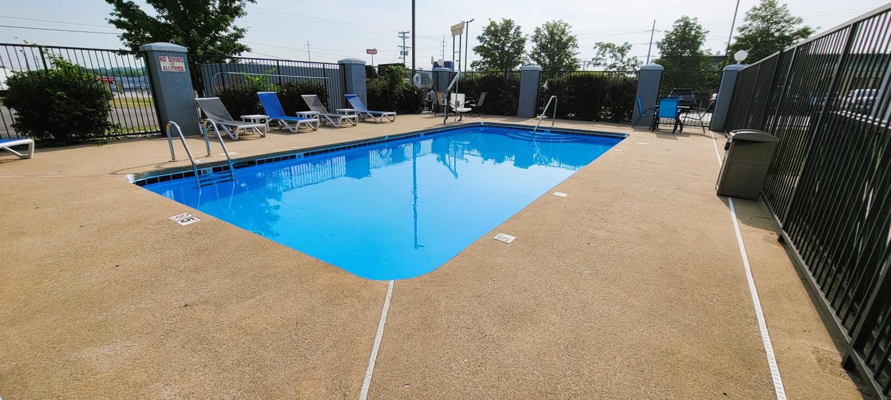 Baymont by Wyndham LaVergne - Property Image 3
