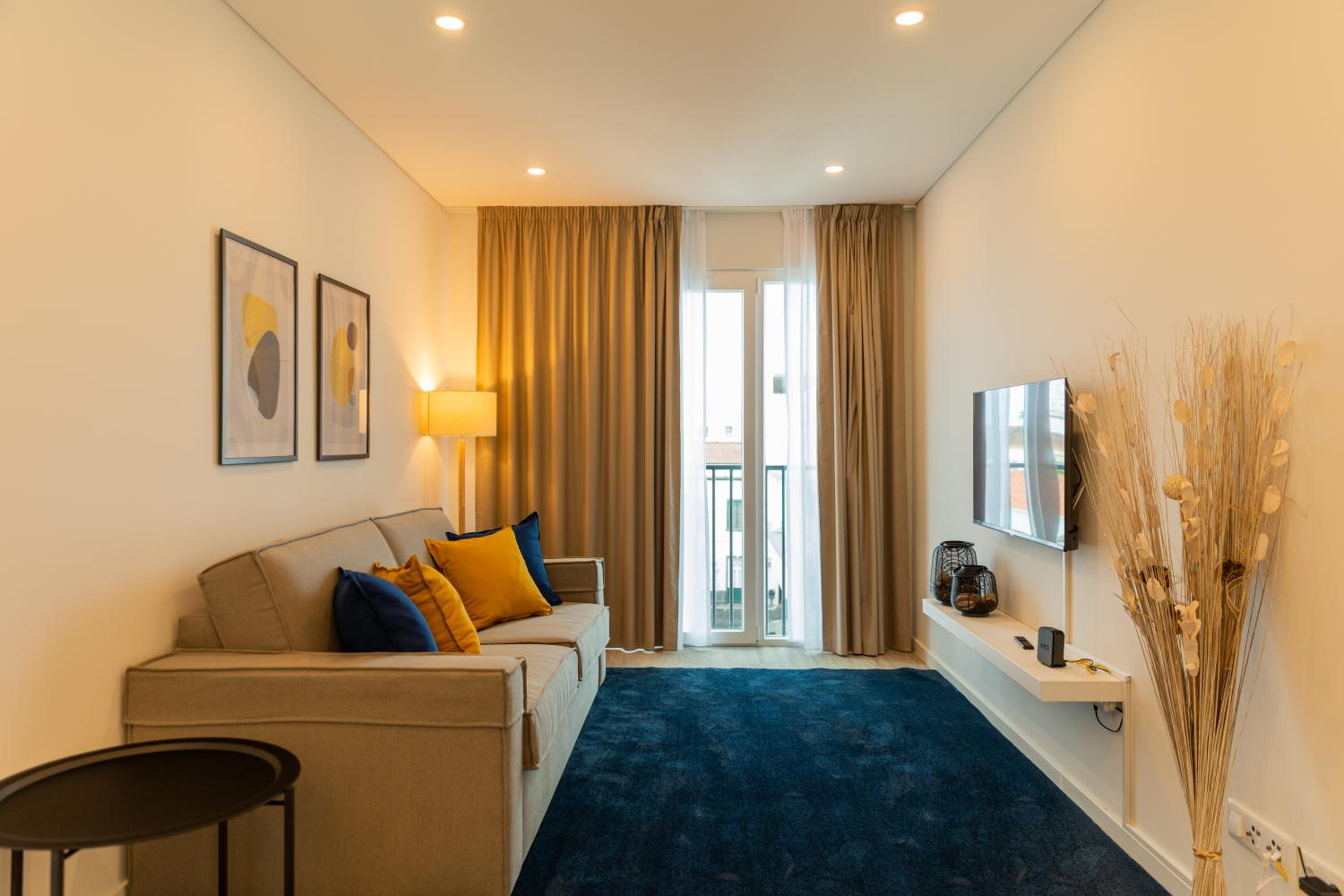 Downtown PDL Premium