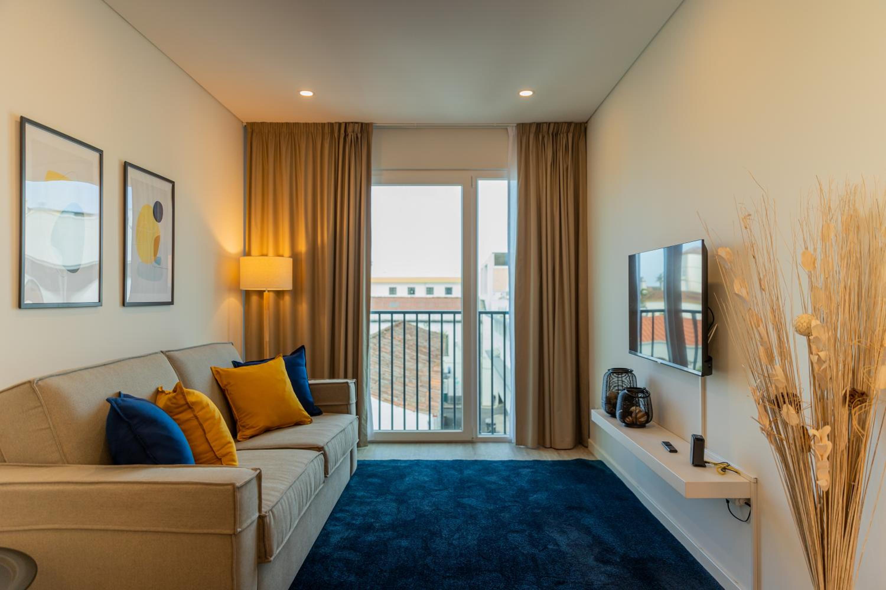 Downtown PDL Premium