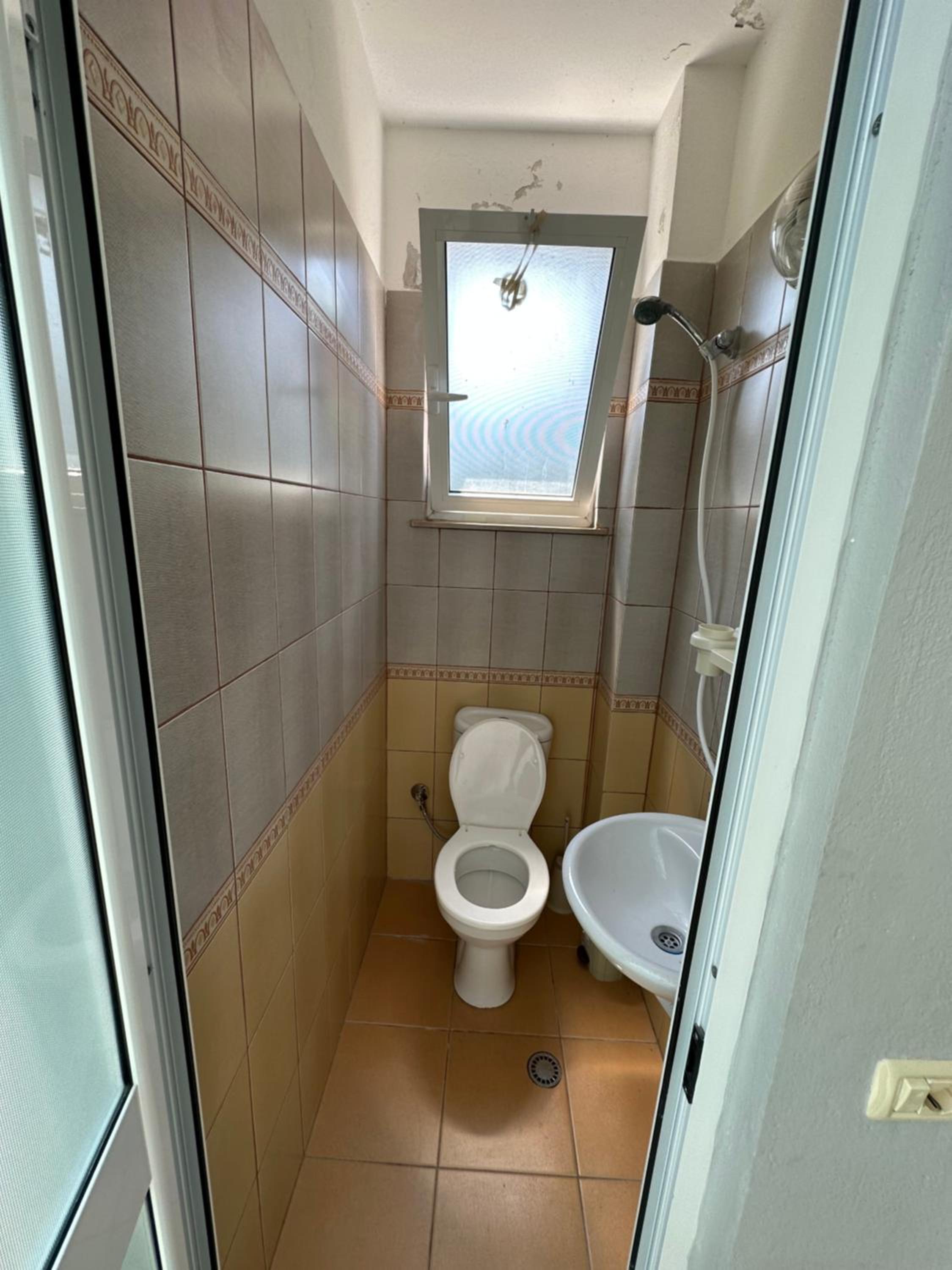 Lalzi Rental apartments