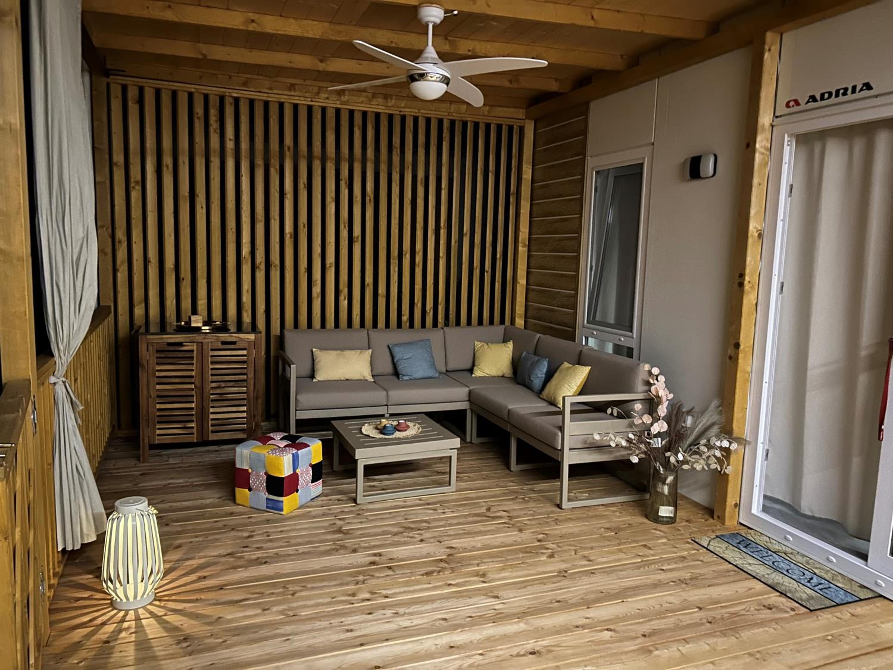 O'LIVE PREMIUM Mobile Home