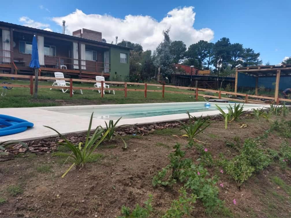 Abrazados Suites del Valle