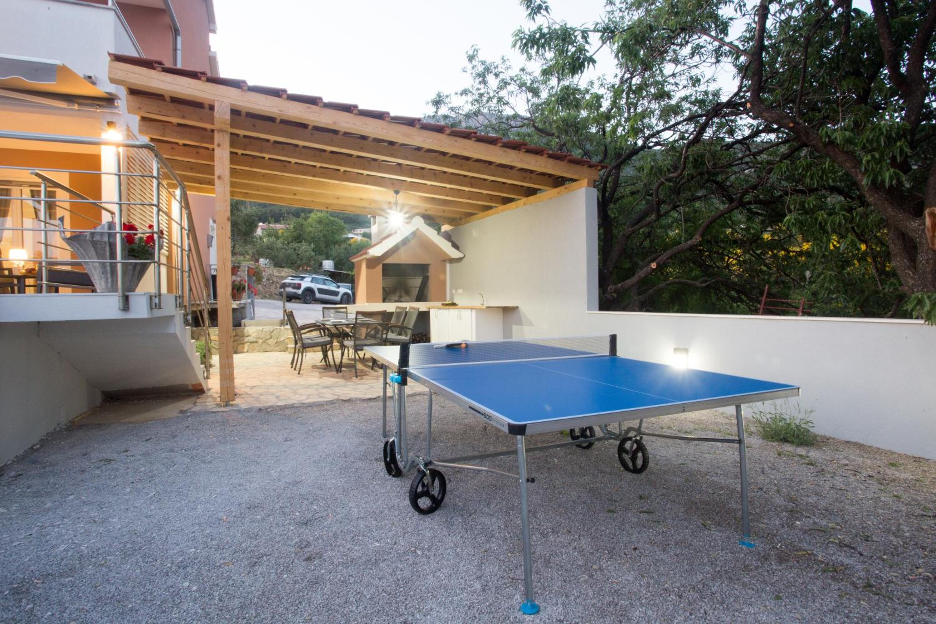 Luxury apartment,heated pool,football court,playground