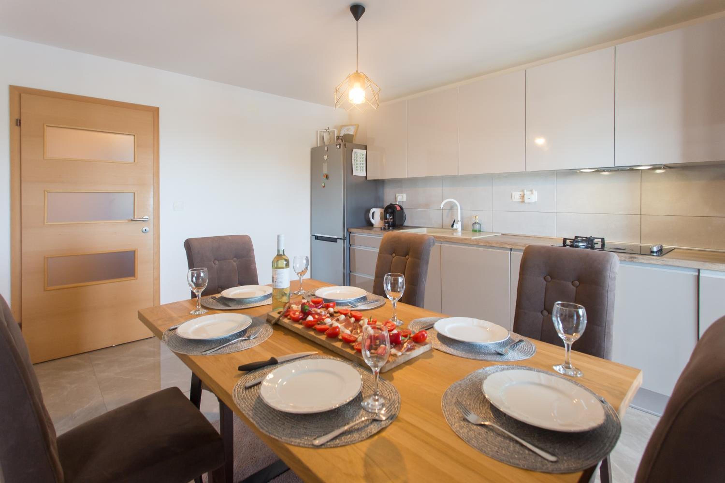 Luxury apartment,heated pool,football court,playground