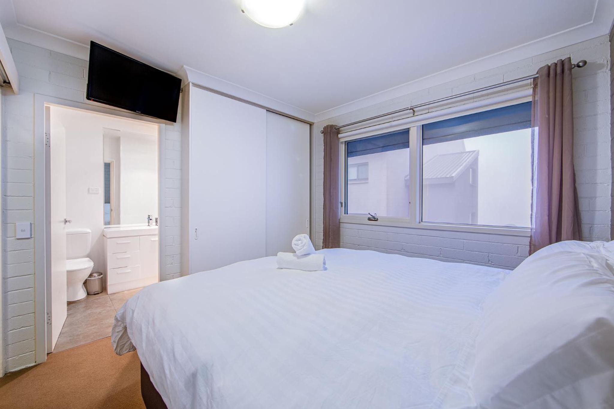 Snow Ski Apartments 30