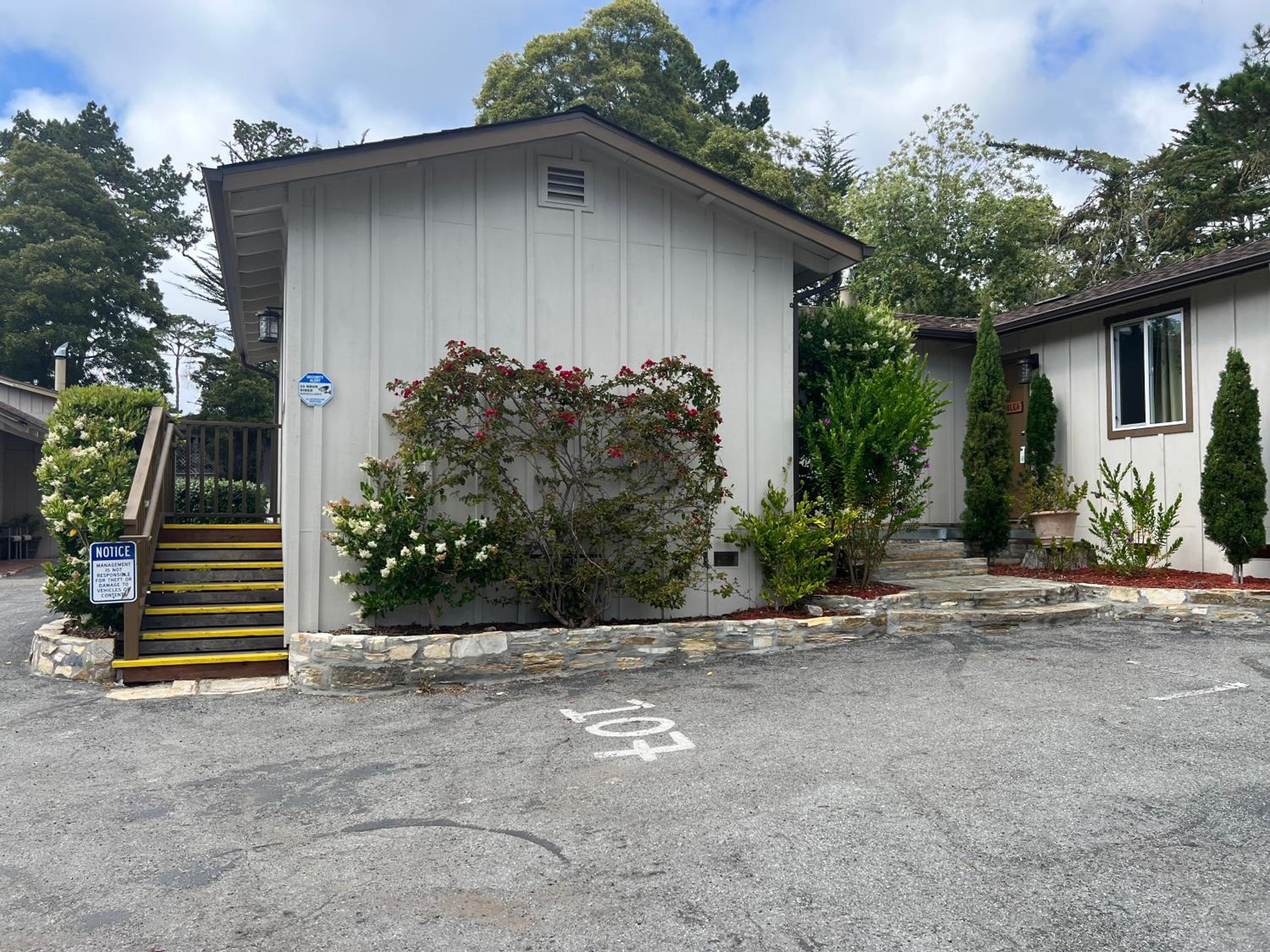 Carmel Resort Inn - Property Image 116