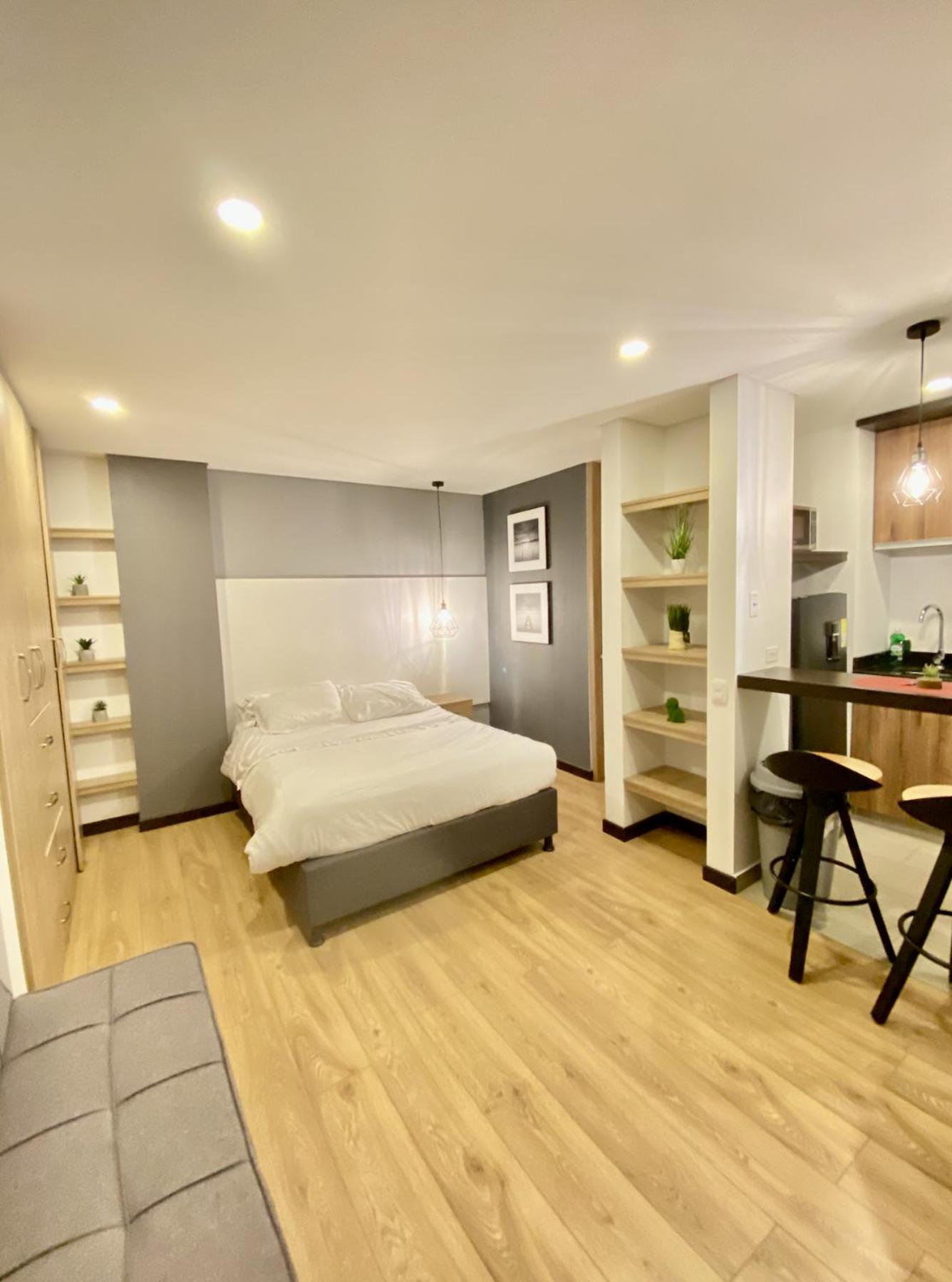 Hotel Domus Suites Chia - Image 1