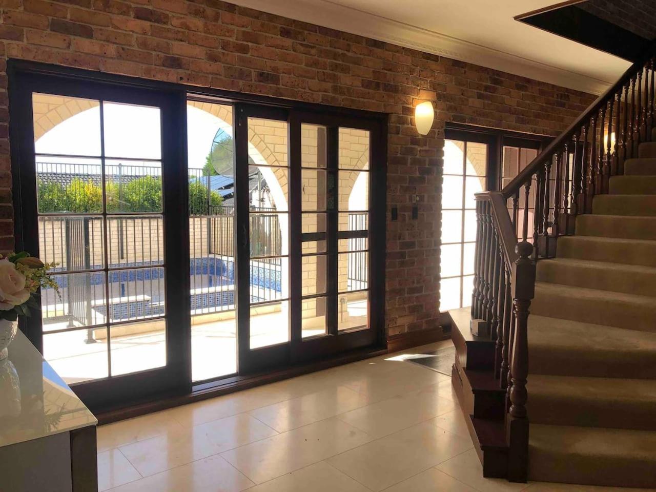 悉尼Killara Luxurious 8BR House 360 degree view