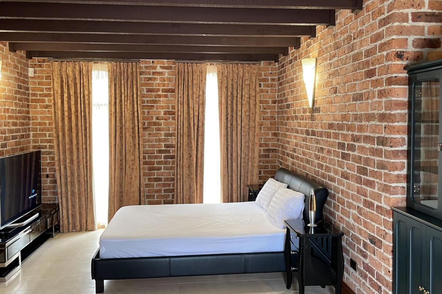 悉尼Killara Luxurious 8BR House 360 degree view