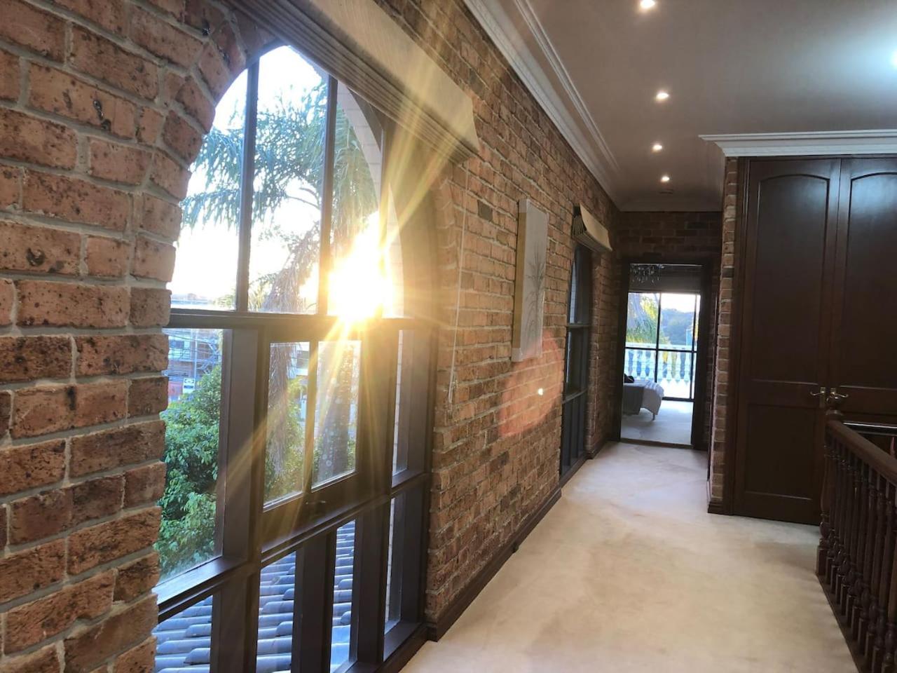 悉尼Killara Luxurious 8BR House 360 degree view