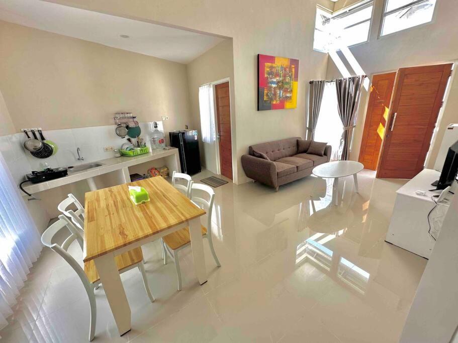 Batujai House