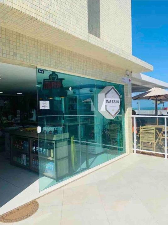Flat maravilhosa vista beira mar de Intermares 605