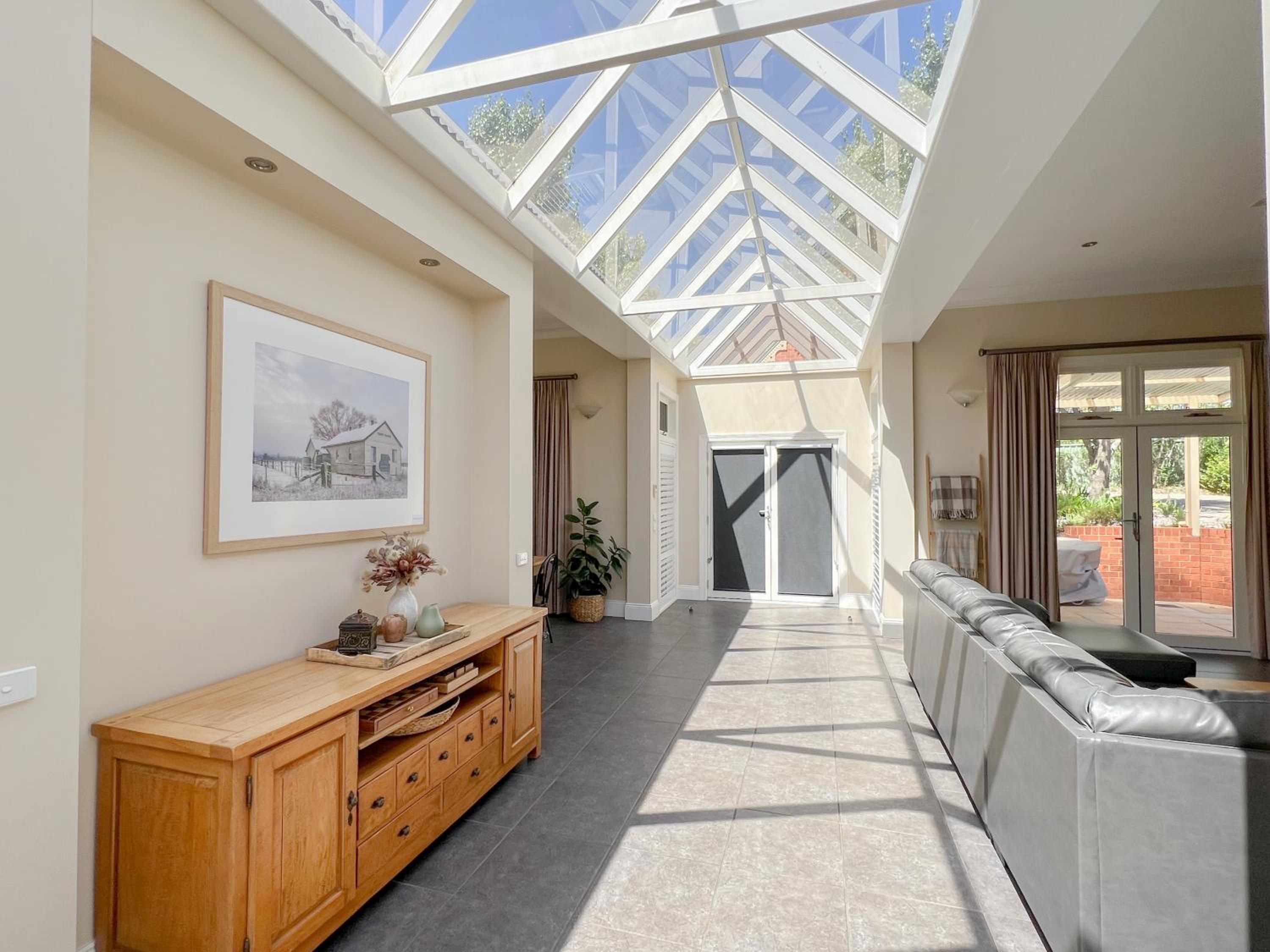 The Monarch Tumut - Luxury in the valley