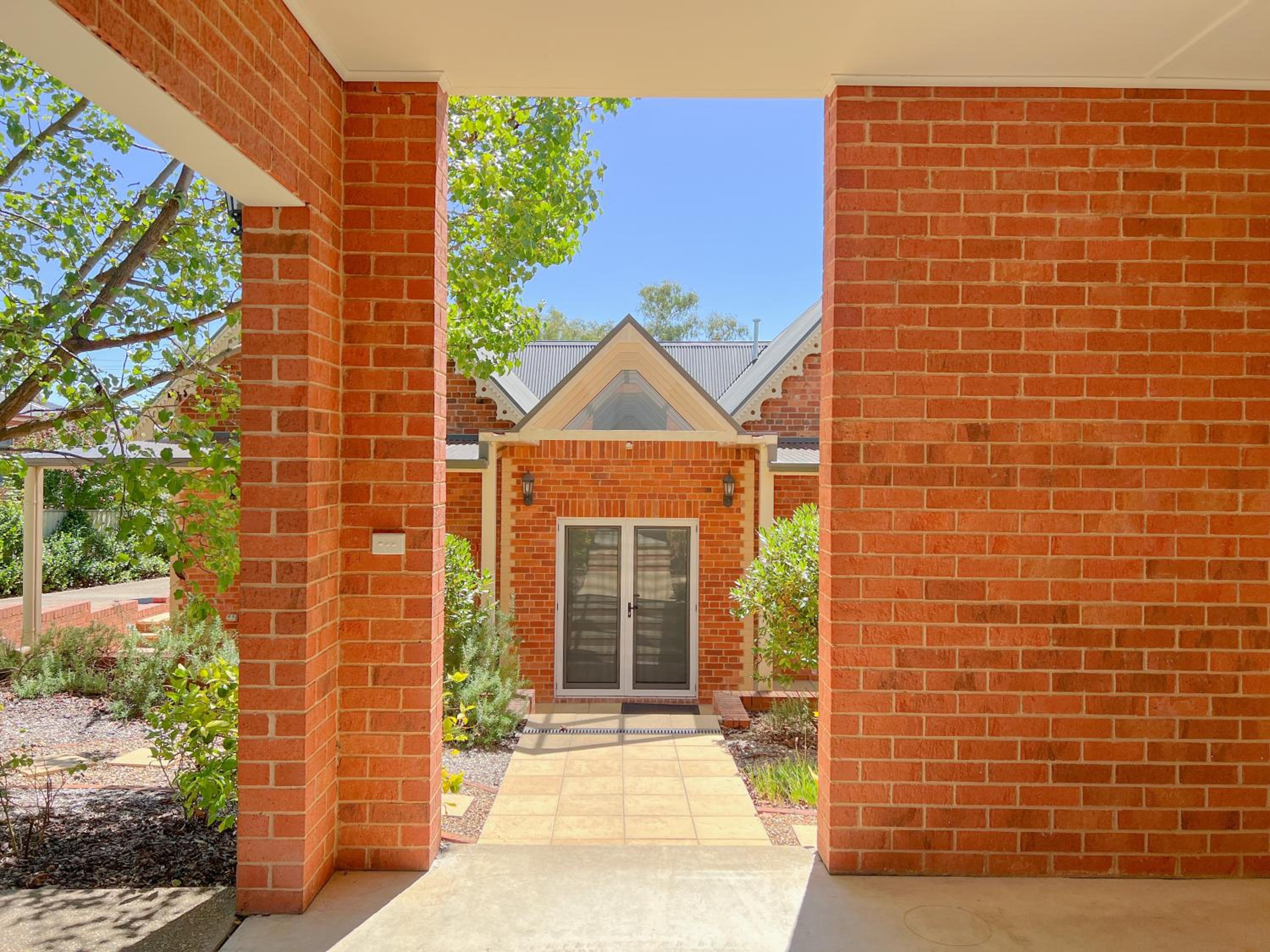 The Monarch Tumut - Luxury in the valley