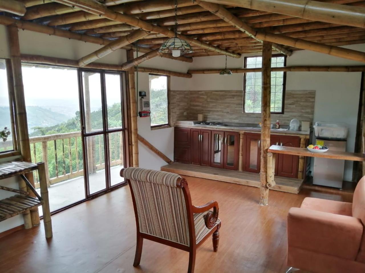 Cabaña el Ensueño (GUADUA, BAMBU)