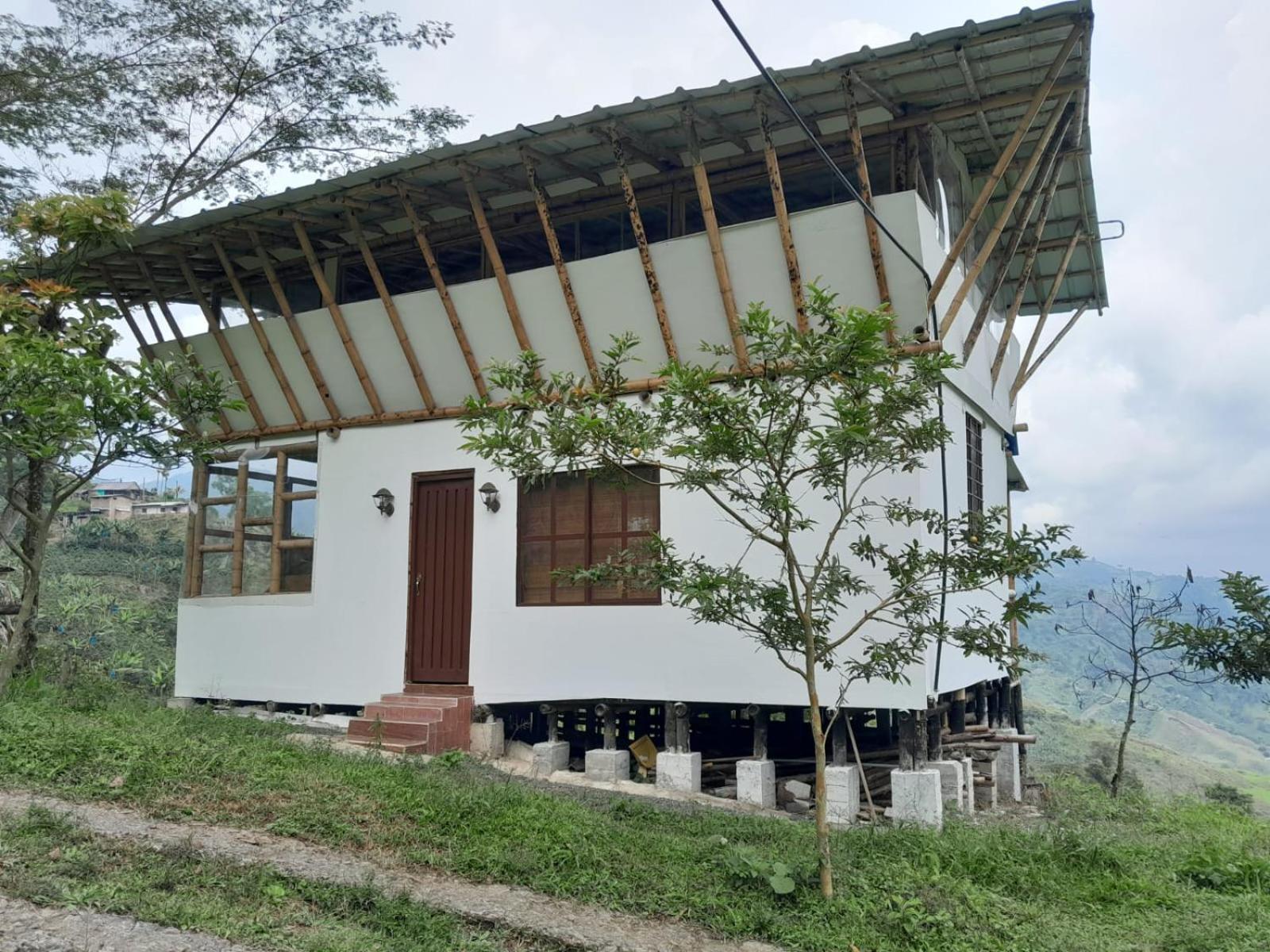 Cabaña el Ensueño (GUADUA, BAMBU)