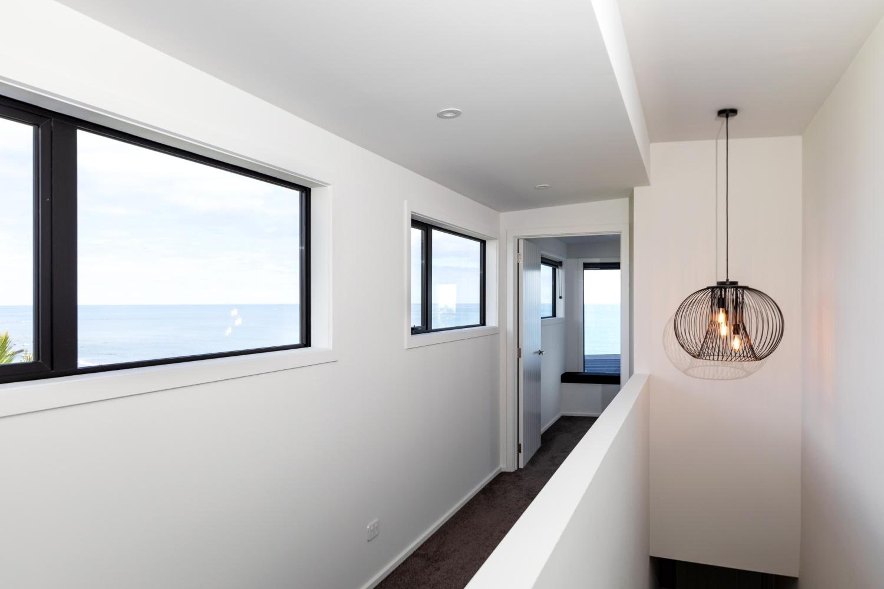 Oakura Beach Front Apartments