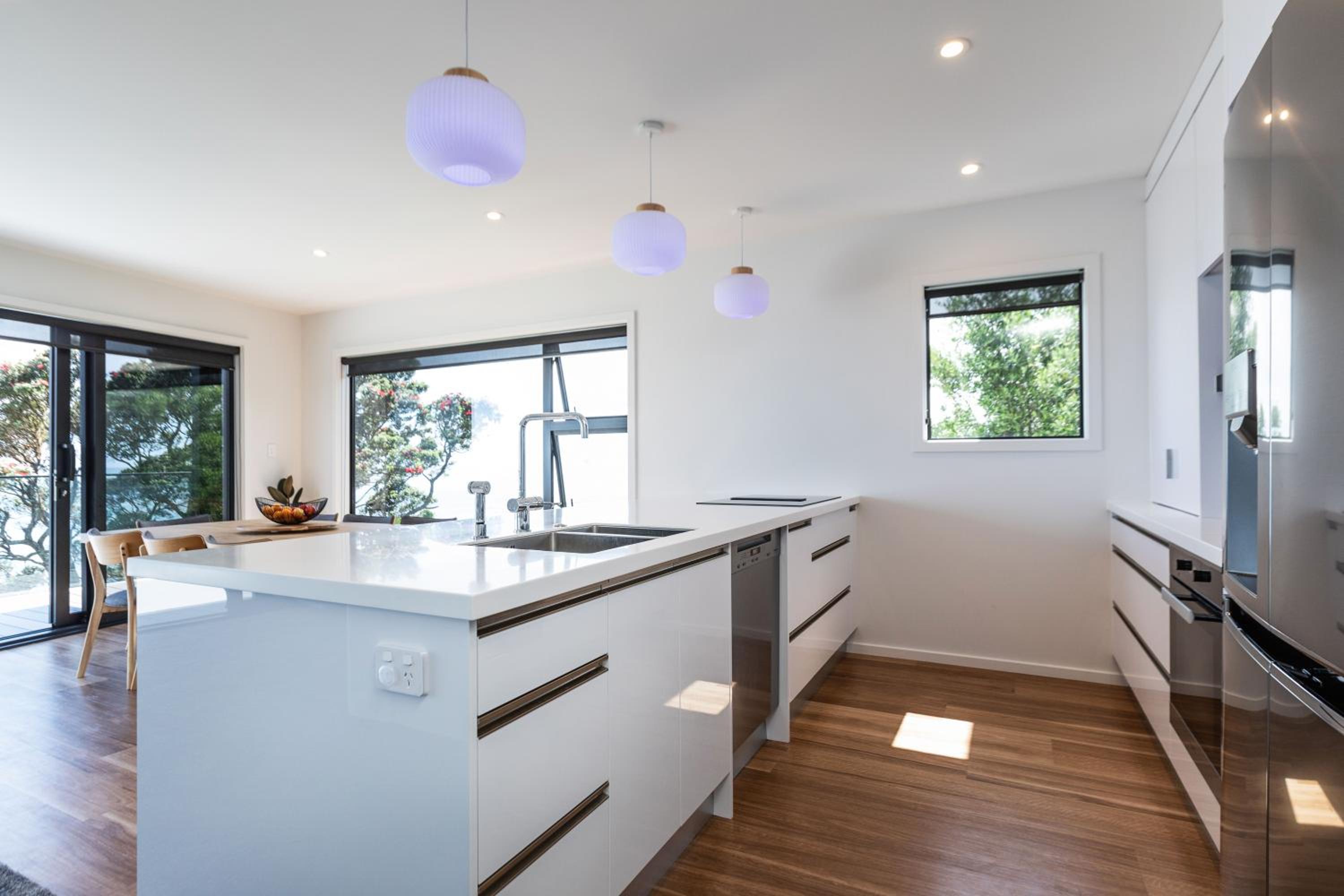 Oakura Beach Front Apartments