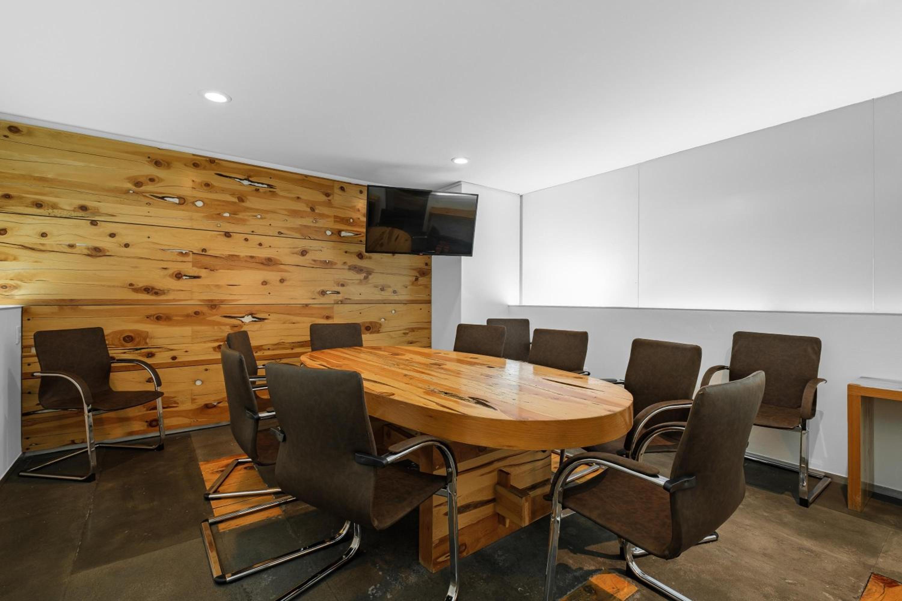 meeting & event spaces