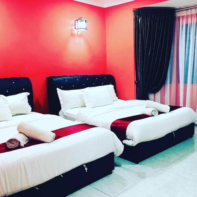 4BR Landed House Bandar Baru Bangi - All bedrooms AC, Wi-Fi photo 1