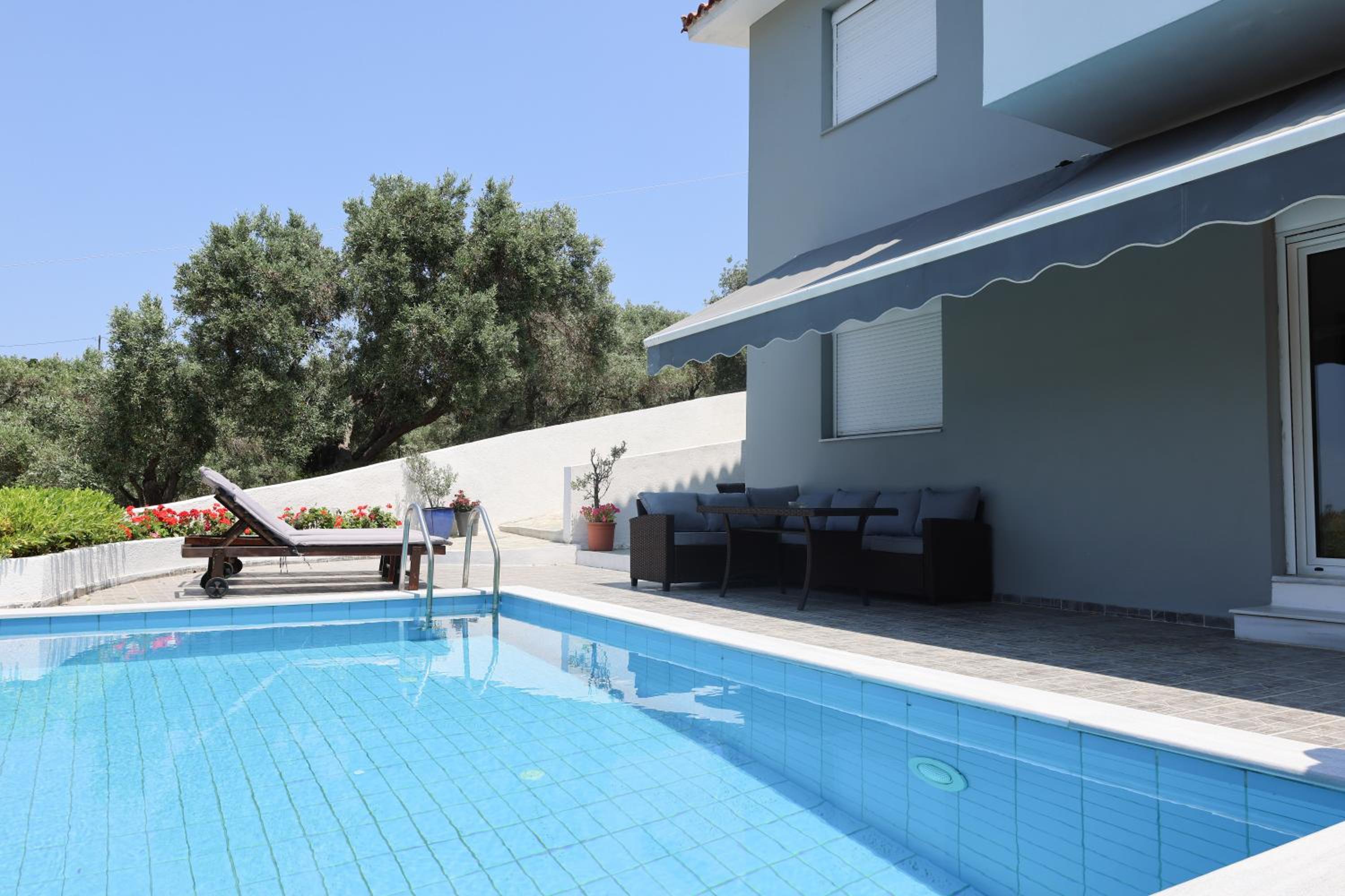 VILLA LIA-SKIATHOS-PRIVATE POOL-