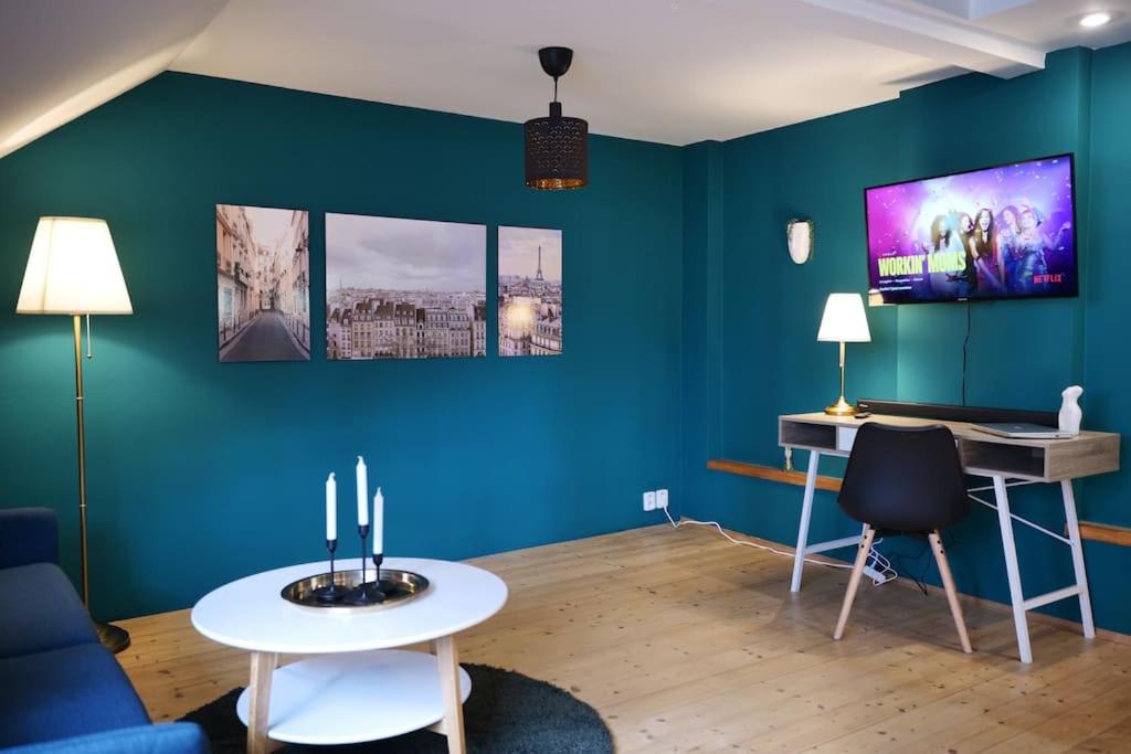 Exclusive 2 floor design studio