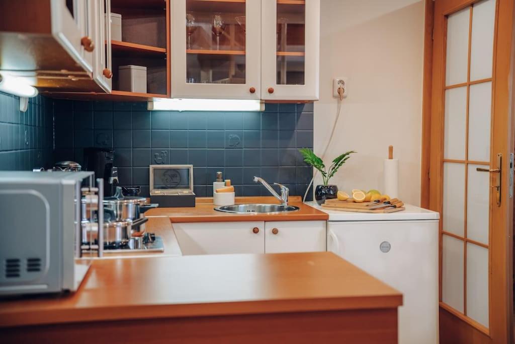 Exclusive 2 floor design studio