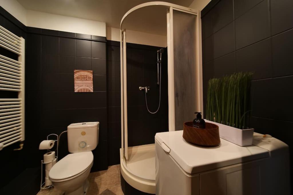 Exclusive 2 floor design studio