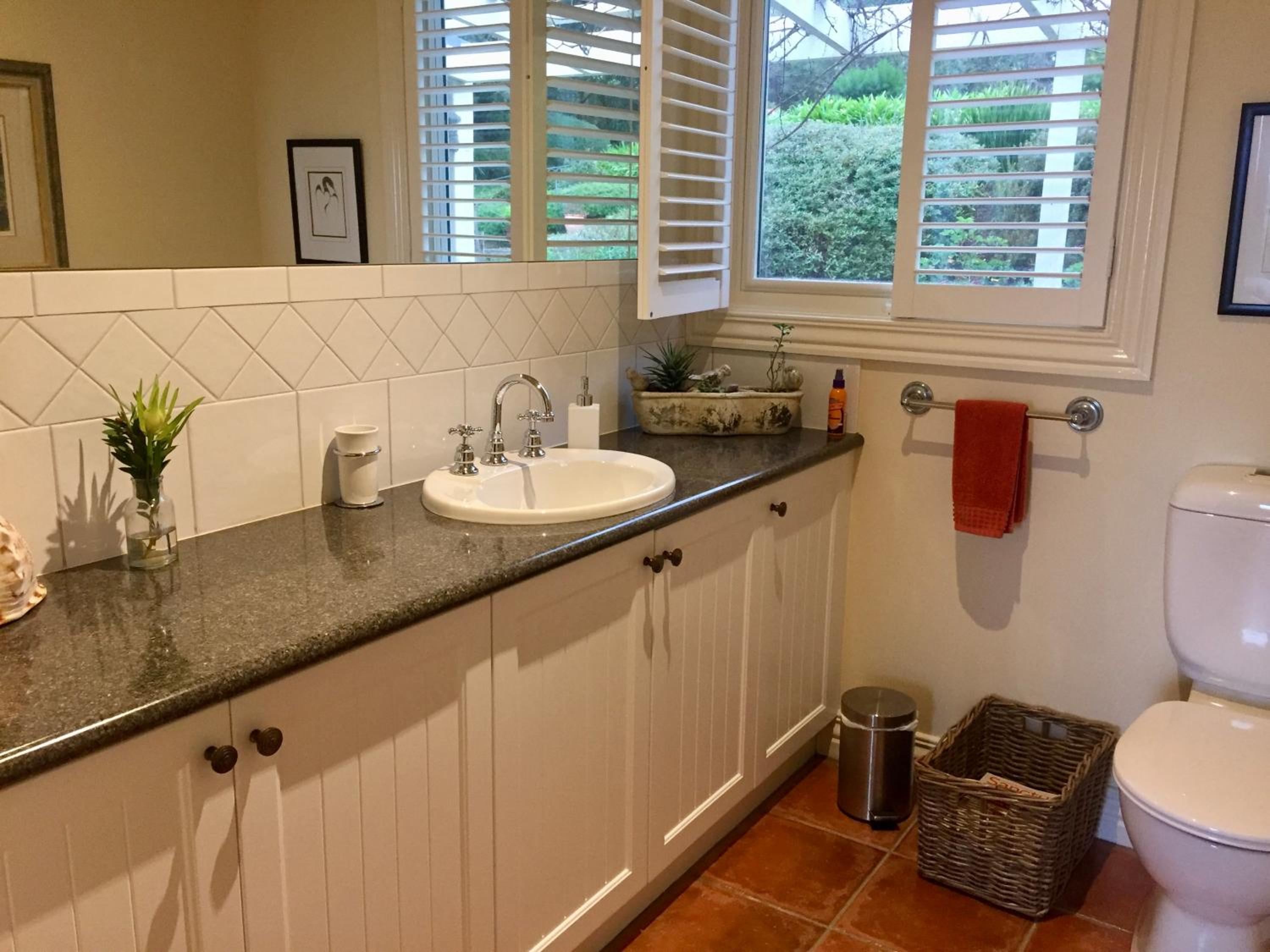 Llarrinda Bed & Breakfast