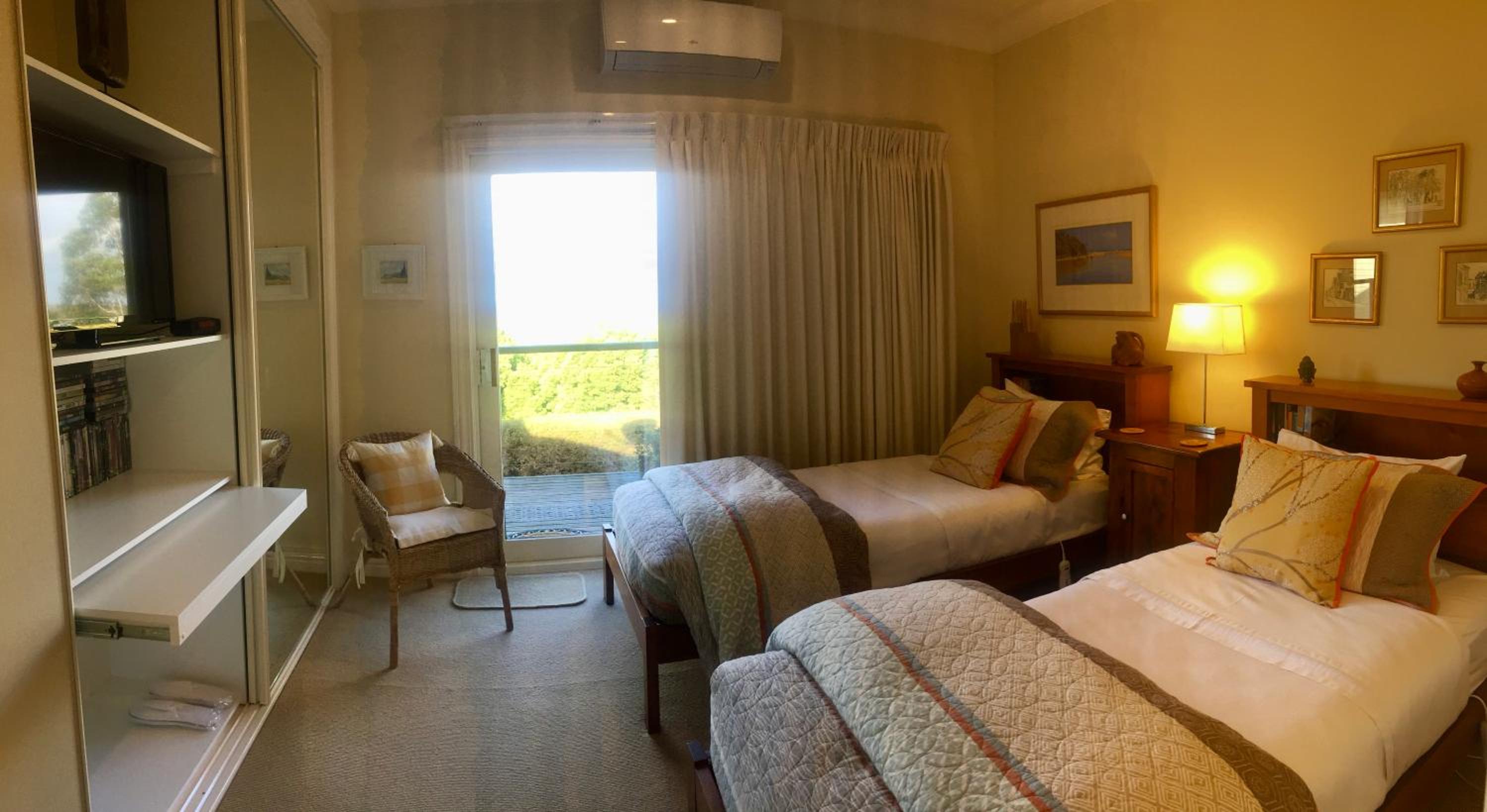 Llarrinda Bed & Breakfast