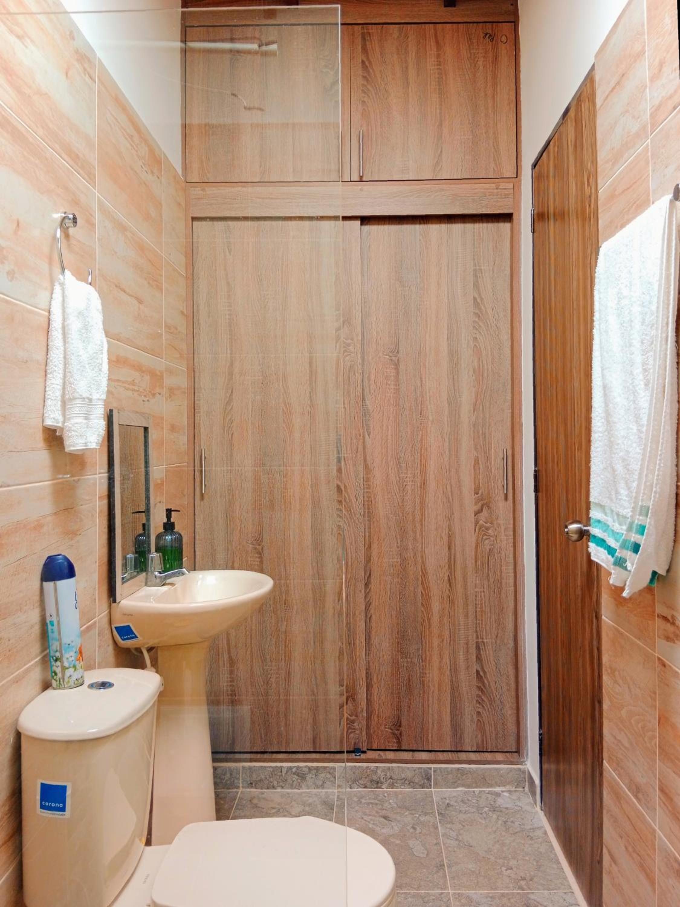 Hermosa y amplia habitación - Baño privado