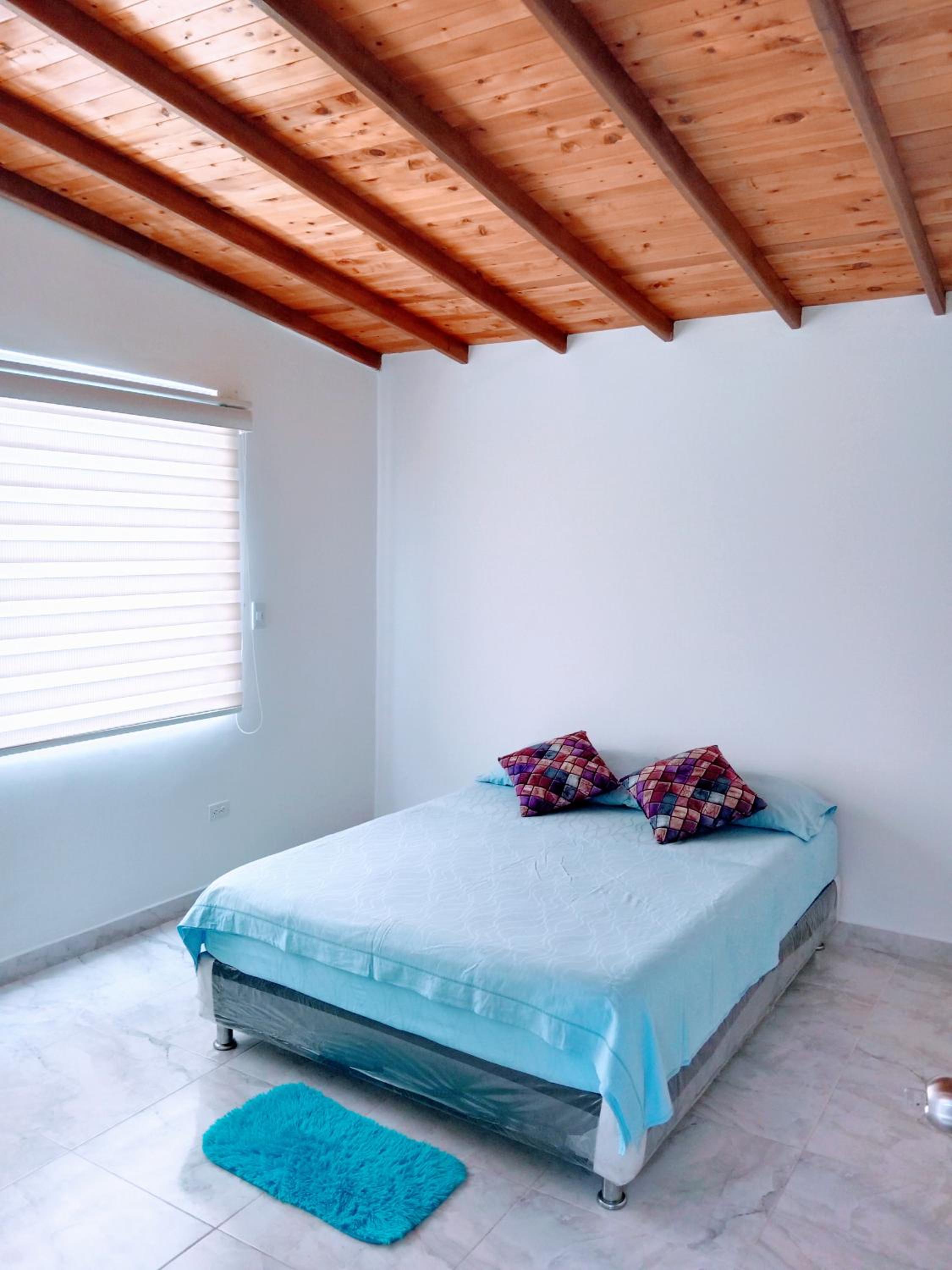 Hermosa y amplia habitación - Baño privado