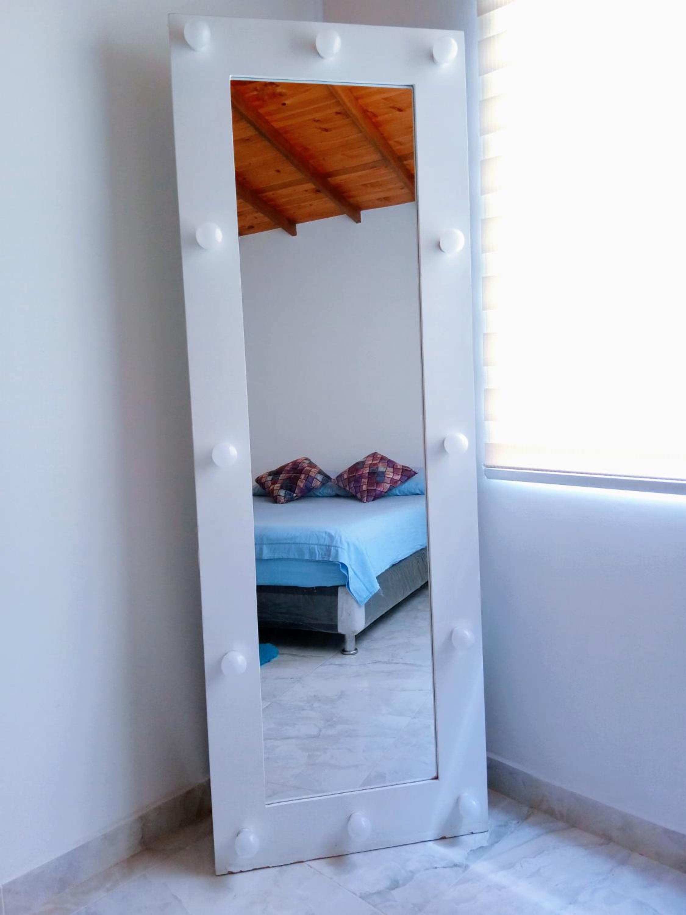 Hermosa y amplia habitación - Baño privado