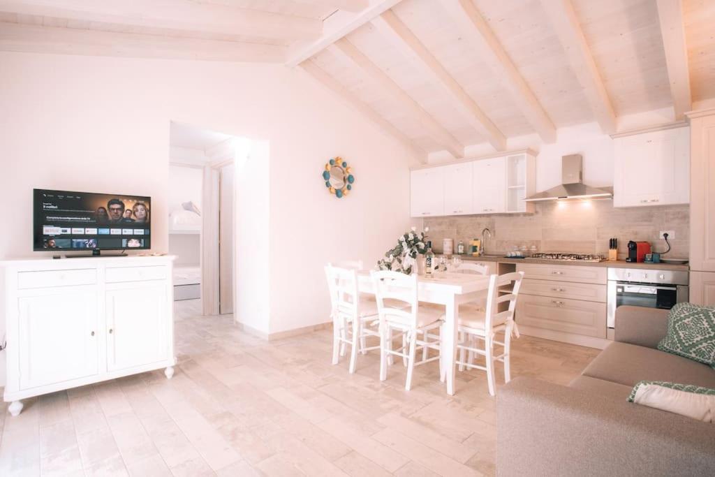 Brand New Villa in La Caletta 500m from the Beach