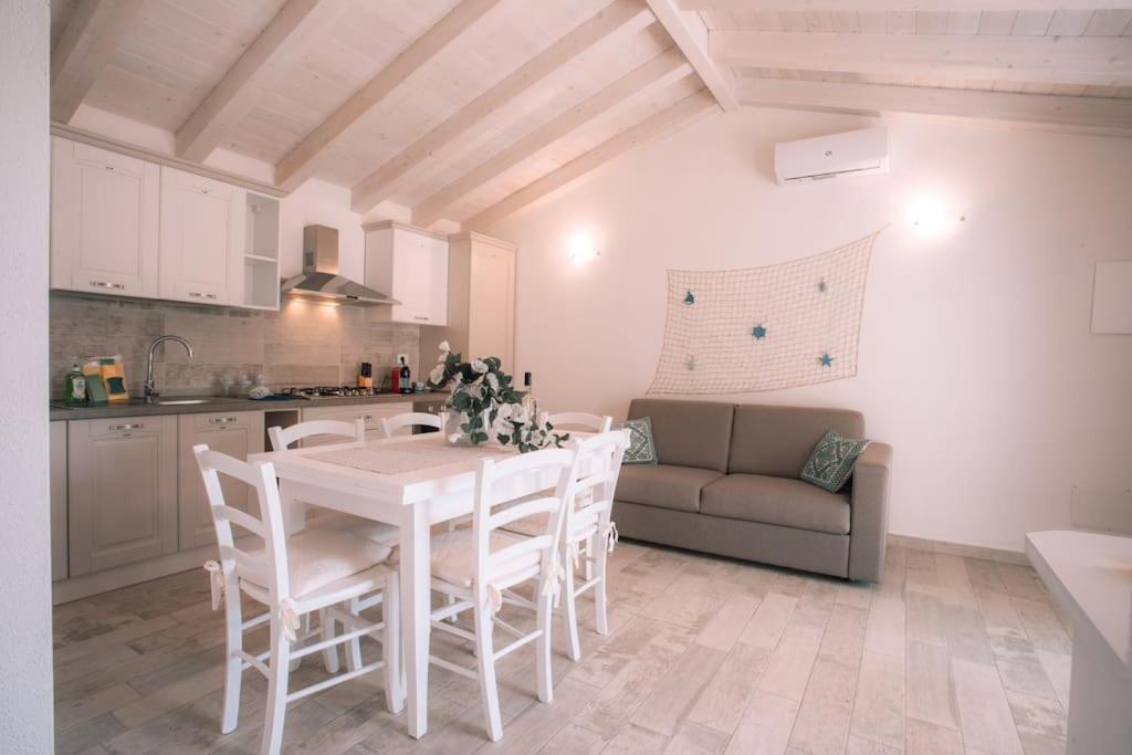 Brand New Villa in La Caletta 500m from the Beach