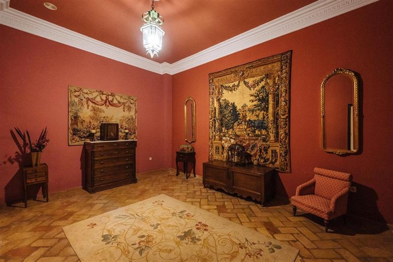 CASA PALACIO SXVIII CON PISCINA en centro histórico de SEVILLA