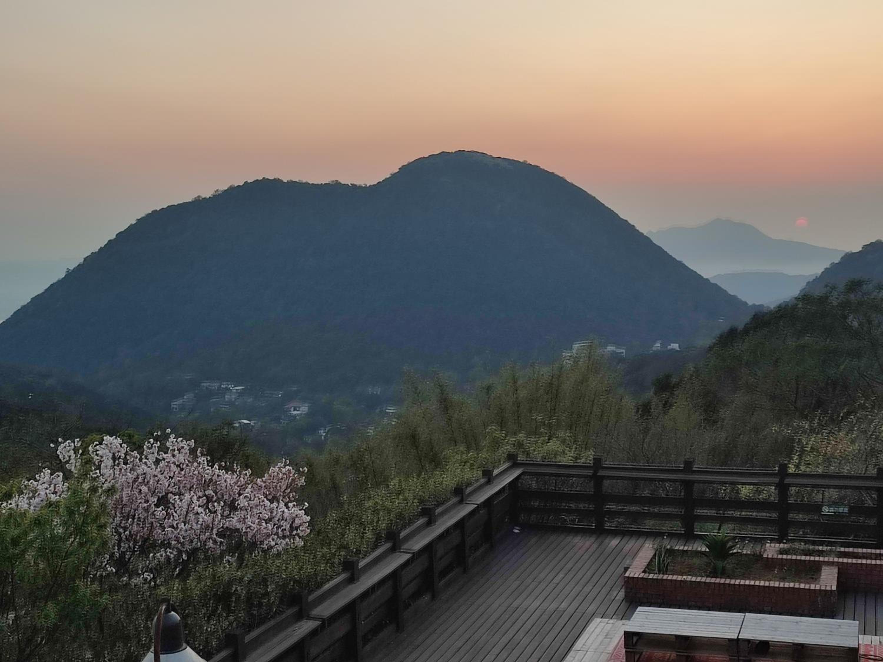 Yanmin Hot Spring Resort