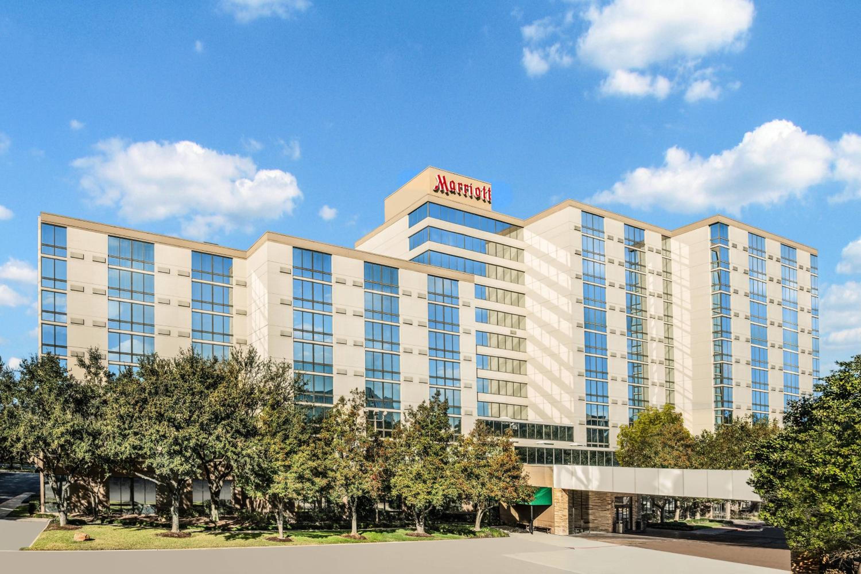 Hotel Houston Marriott North - Image 1
