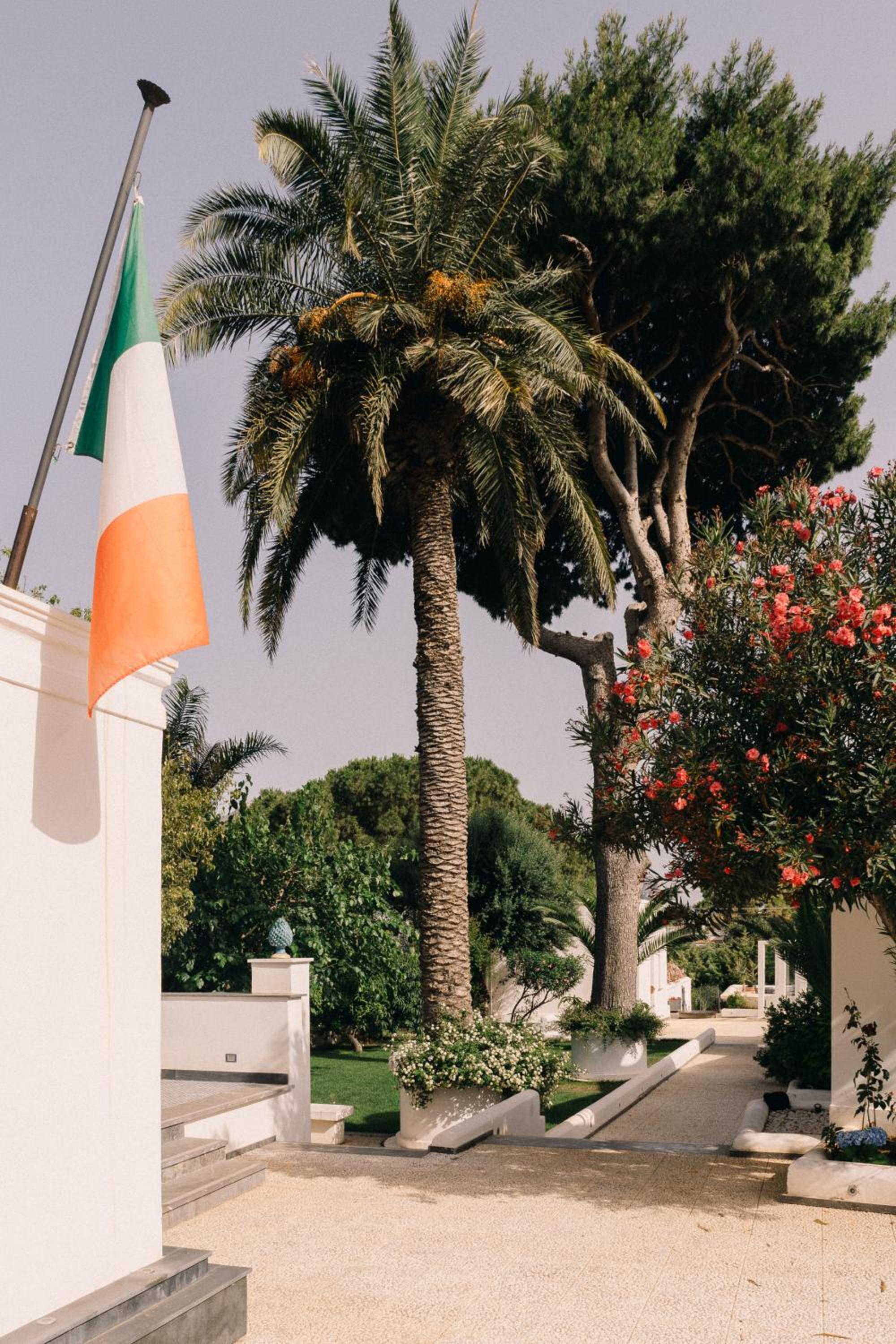 FONDO MONDELLO