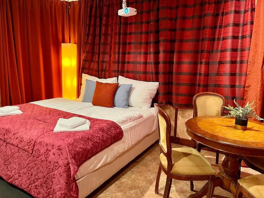 Private Hostel Casino Royal